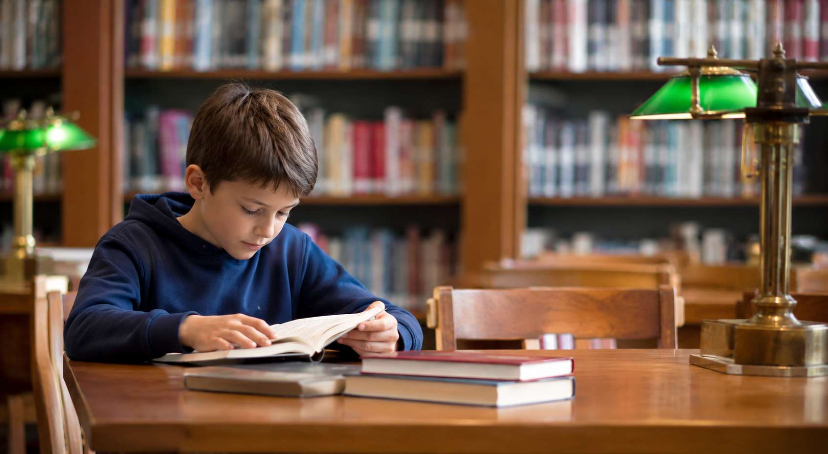 Czy Polacy nadal chodzą do bibliotek? Najnowsze dane mogą zaskoczyć
